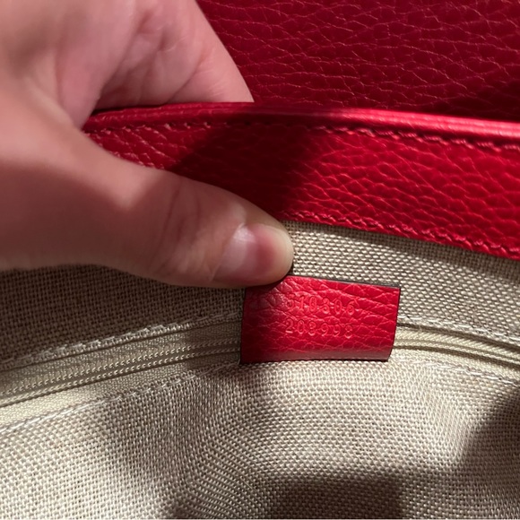 NEVER USED - GUCCI MEDIUM DOLLAR INTERLOCKING G SHOULDER BAG - Picture 16 of 16